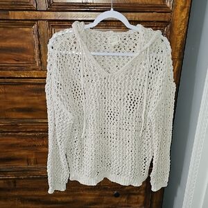 Artelier Nicole Miller Hooded Long Sleeve Soft Sweater. Sz Large. Like New!!